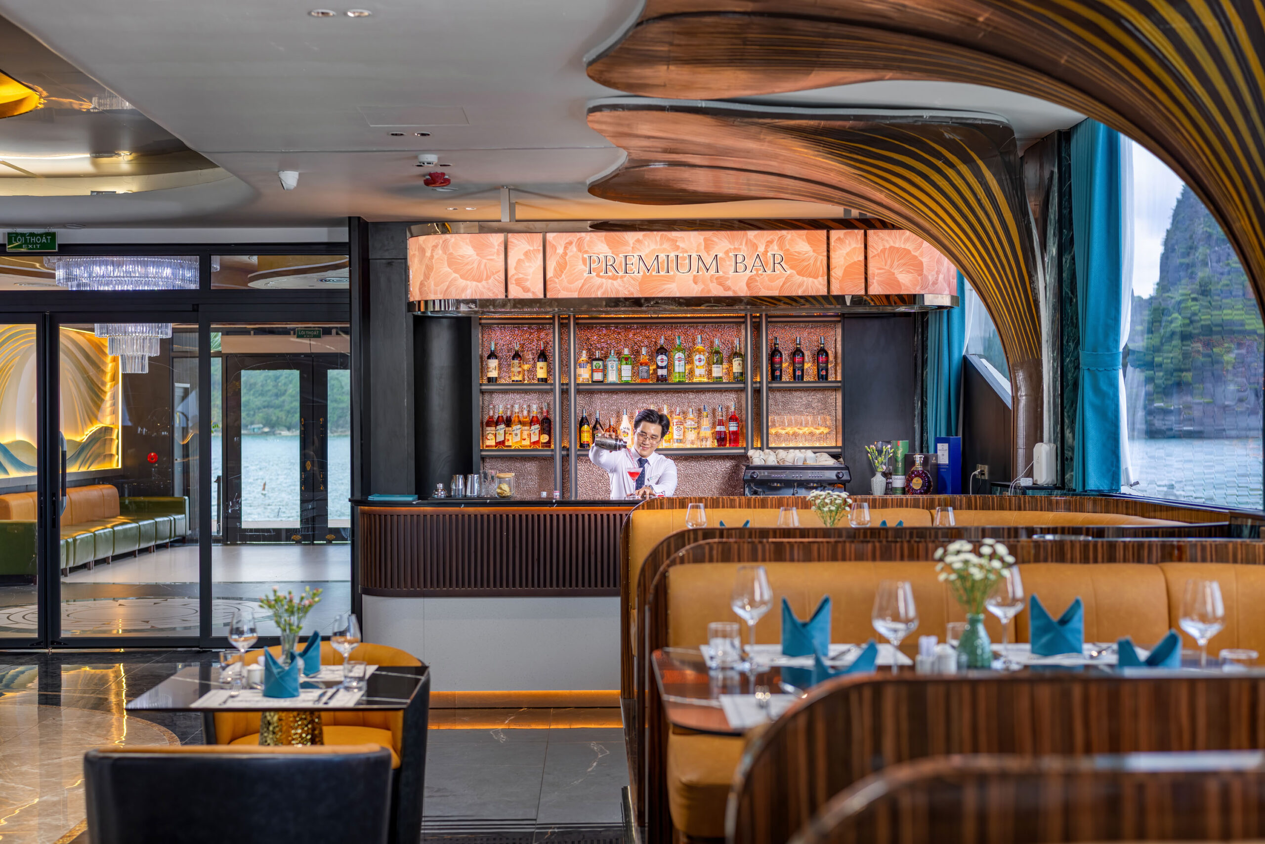 Oceania Restaurant